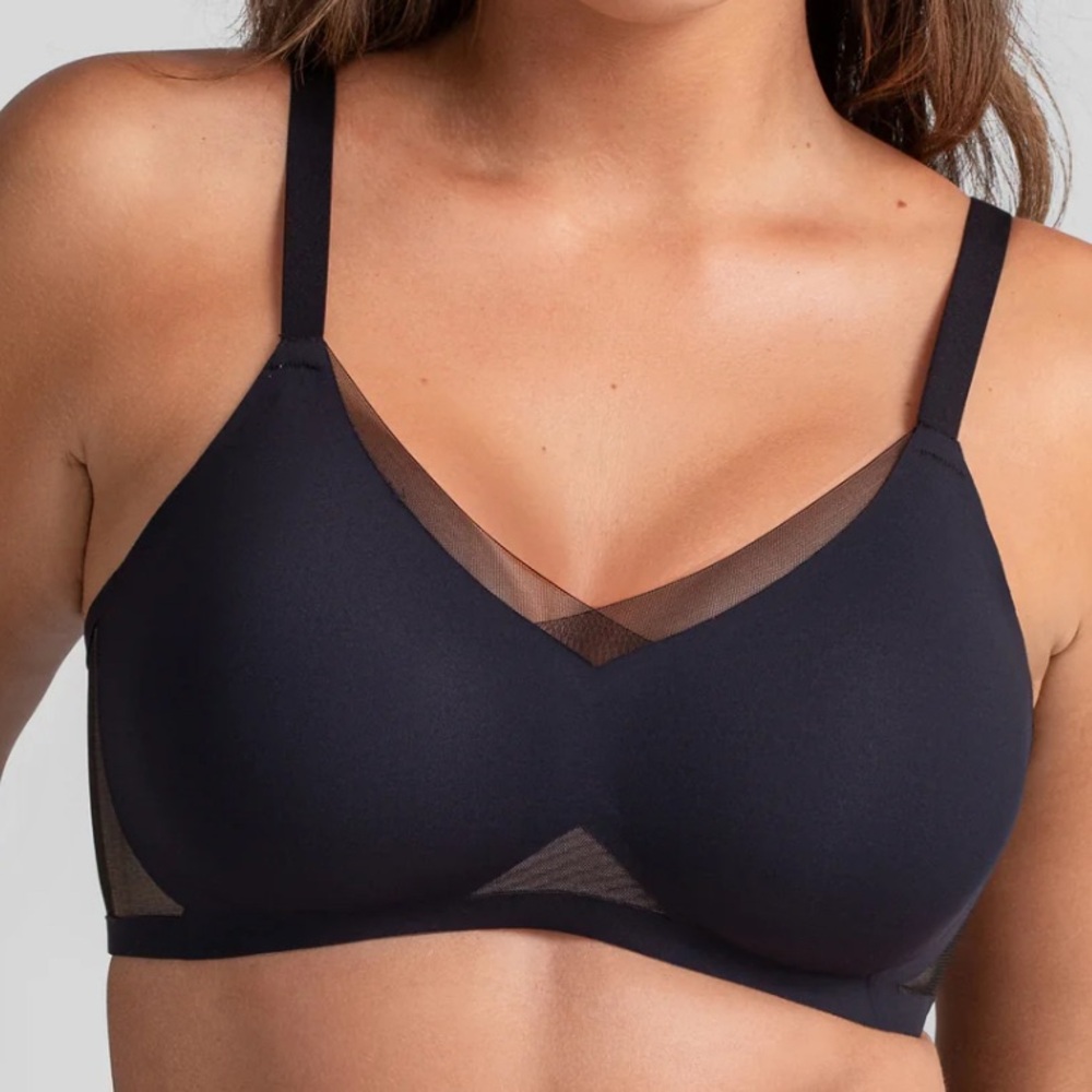 Honeylove CrossOver V-Neck Wireless Bra in Runway Size XL